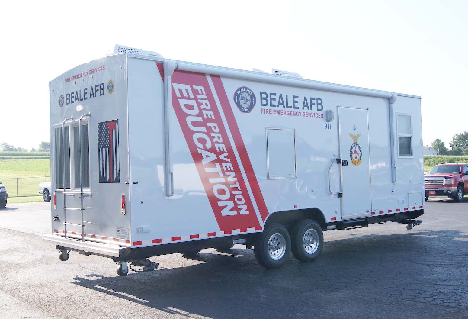 31Bleacher Fire Safety Training Trailer