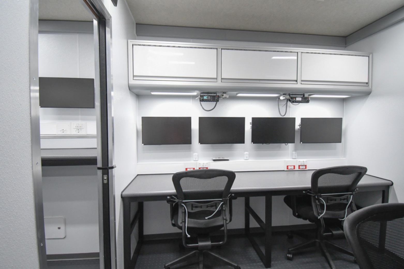 Workstations inside the Command 42-7WS FW 2SO made for Franklin, TN.