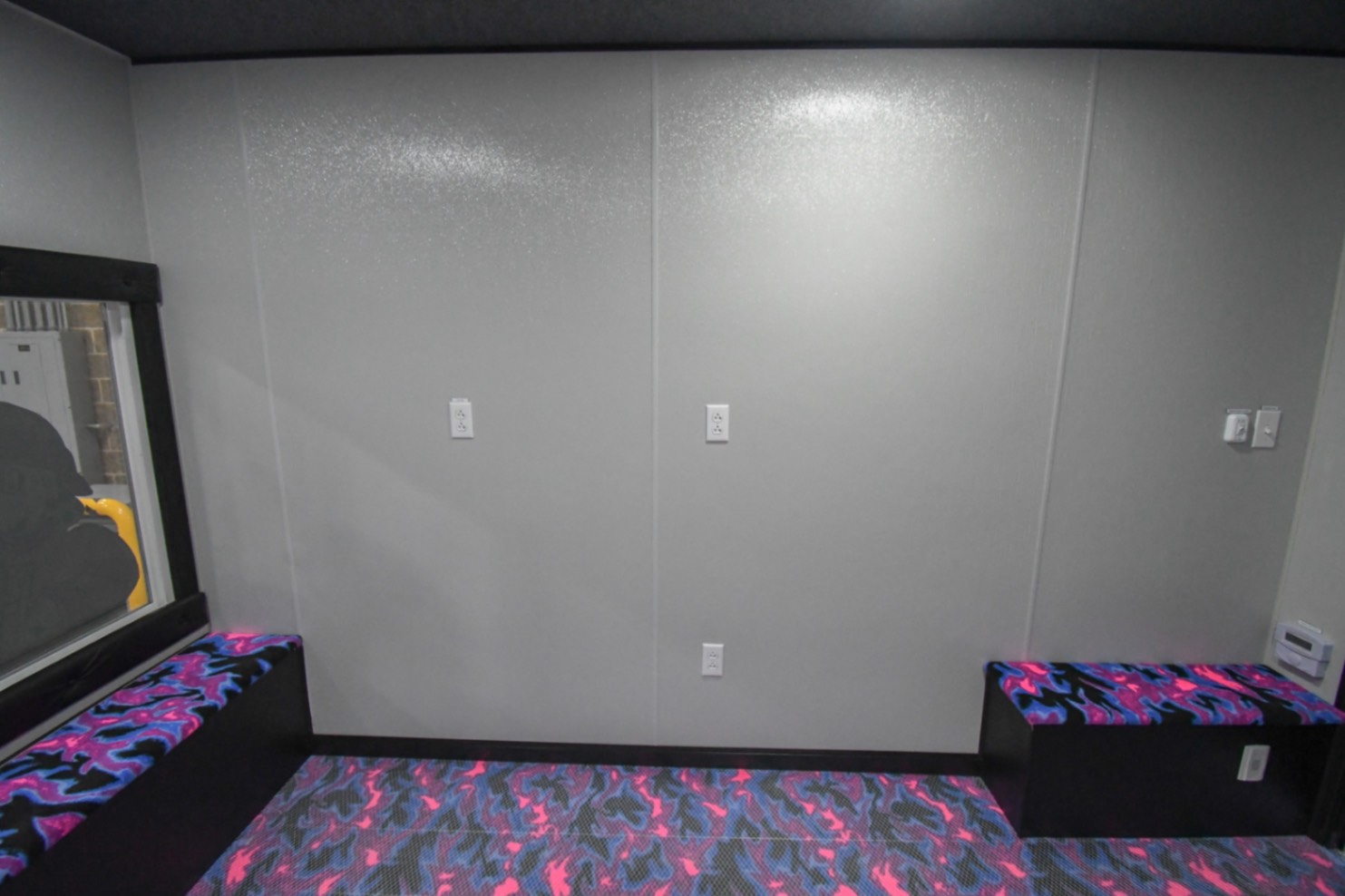 An alternate interior for the SCOTTY Safety Theater 35-Bedroom.