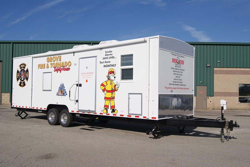 35Bleacher Fire Safety Training Trailer
