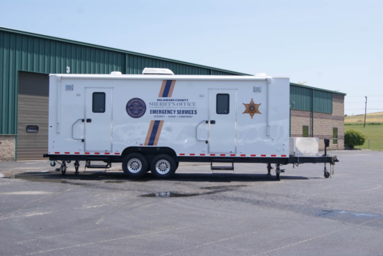 A side view of the Command 31-4WS made for Delhi, NY.