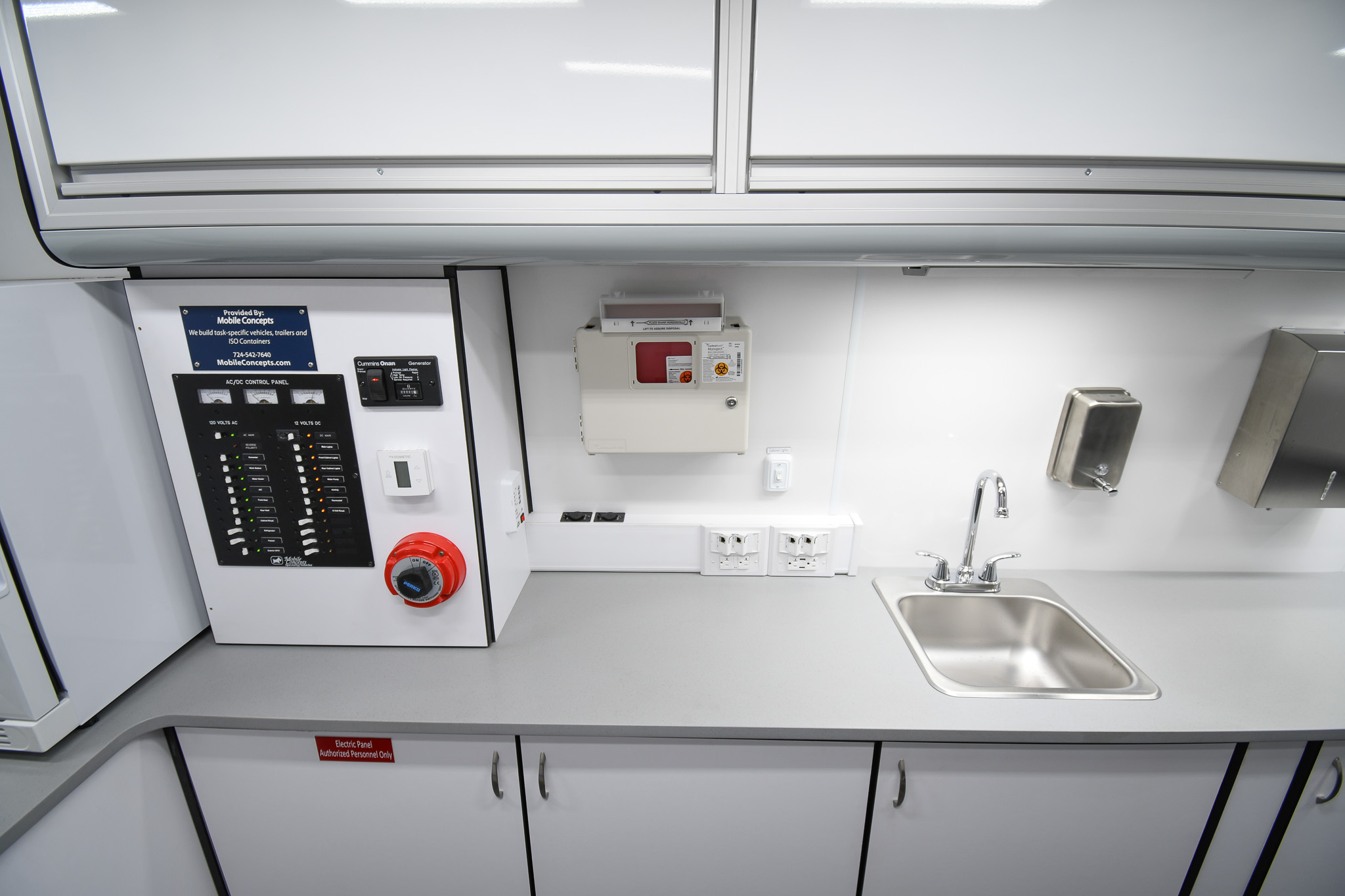 A partial view of the counter in the exam area inside the unit for Schenectady, NY.