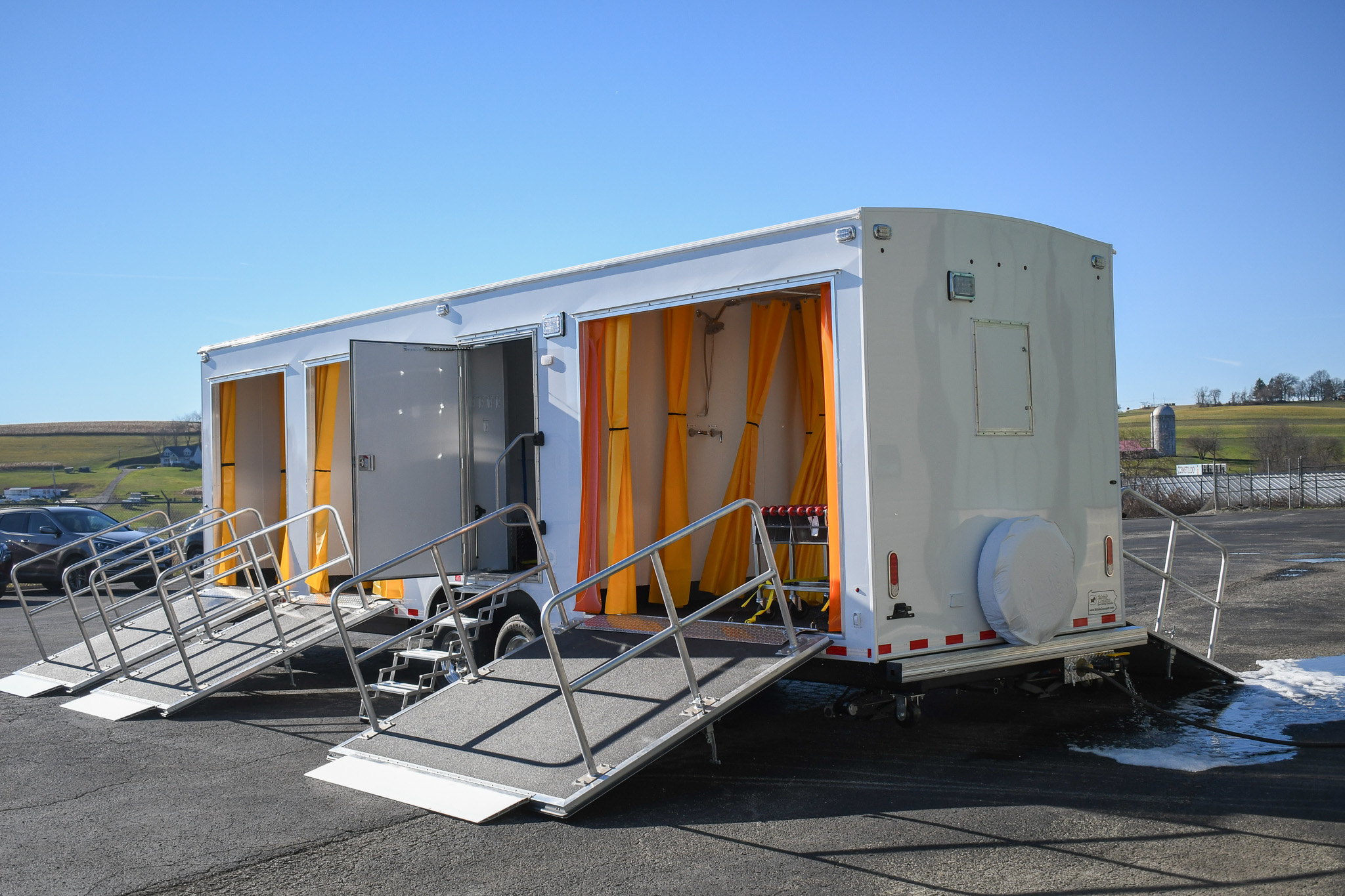 An exterior view of the unit for San Fransisco, CA.