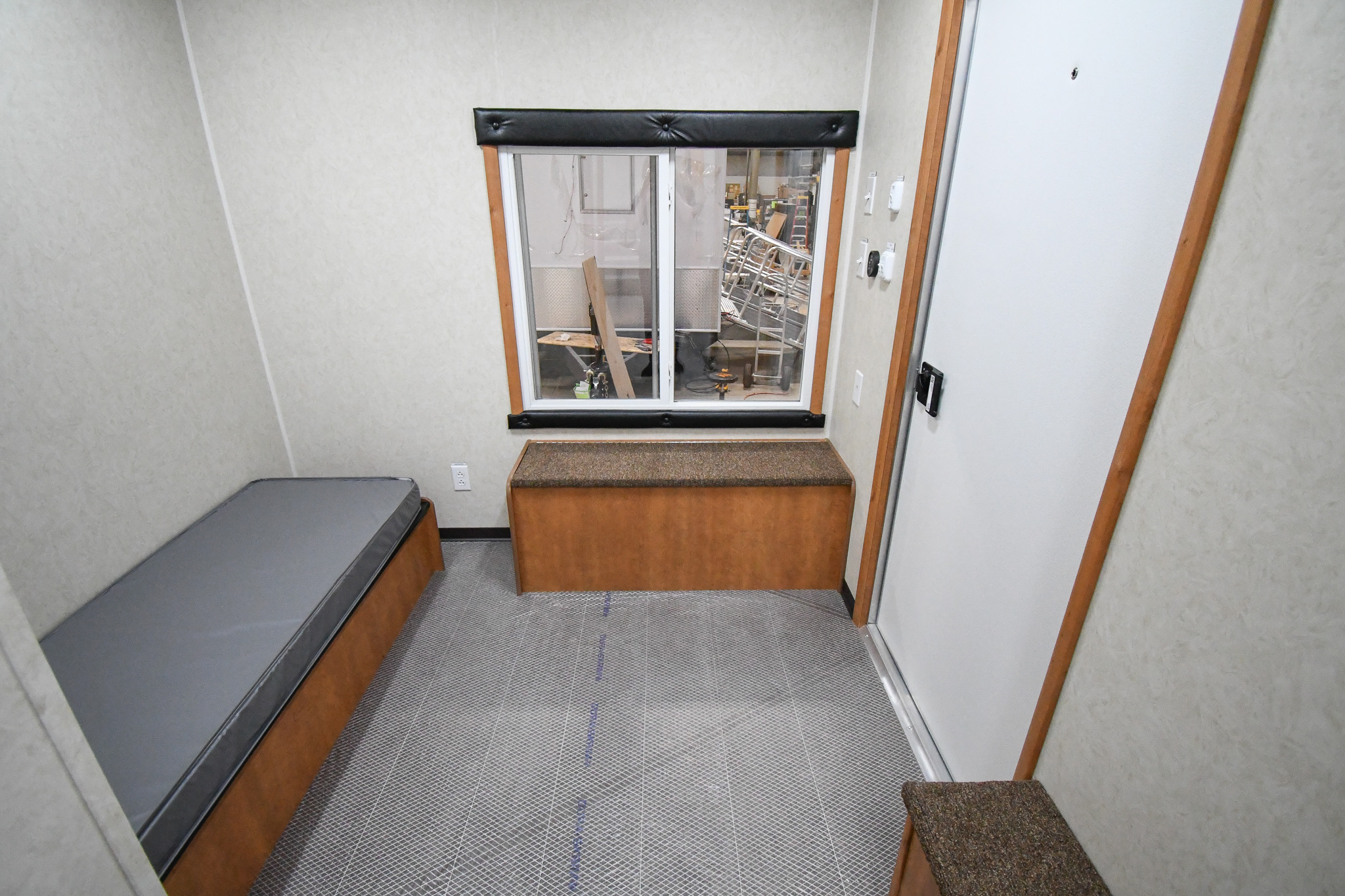 The bedroom stage inside the unit for Chiloquin, OR.