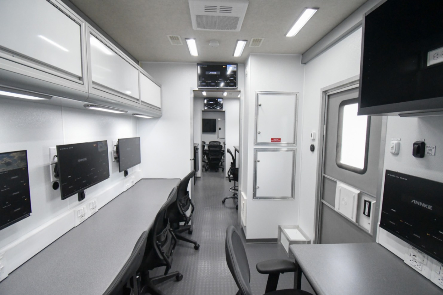 A back-to-front view inside the Command 42-5WS FW 2SO made for Sweetwater, FL.