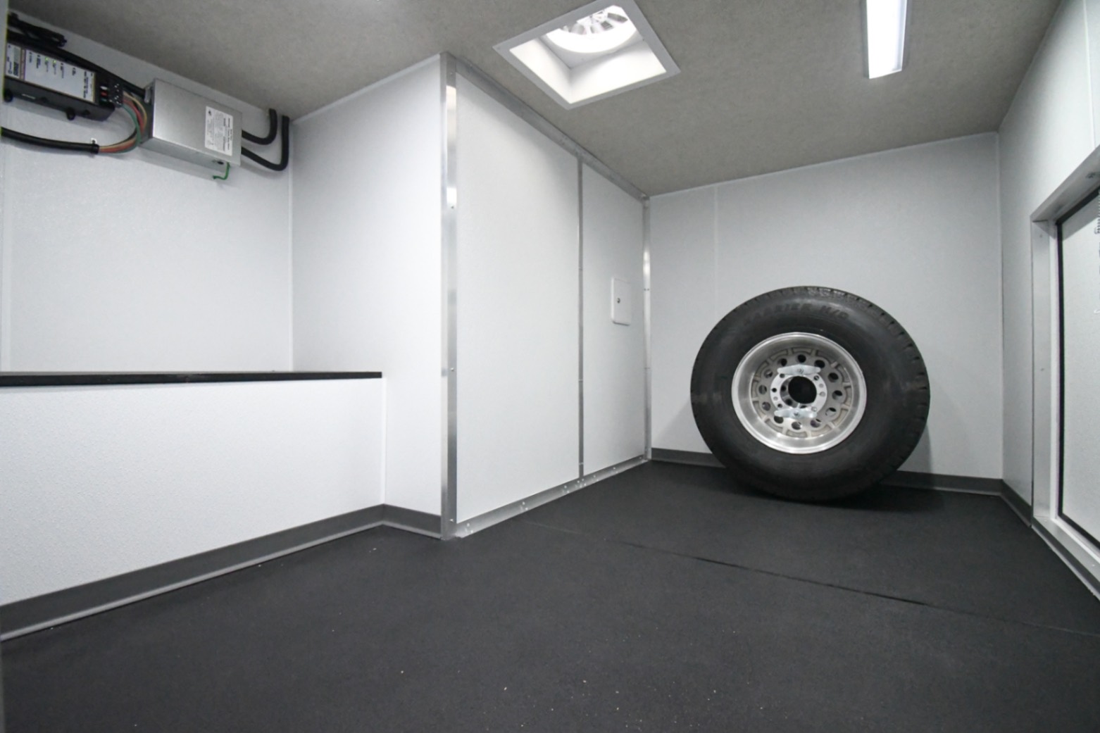 The fifth wheel storage space inside the Command 42-5WS FW 2SO made for Sweetwater, FL.