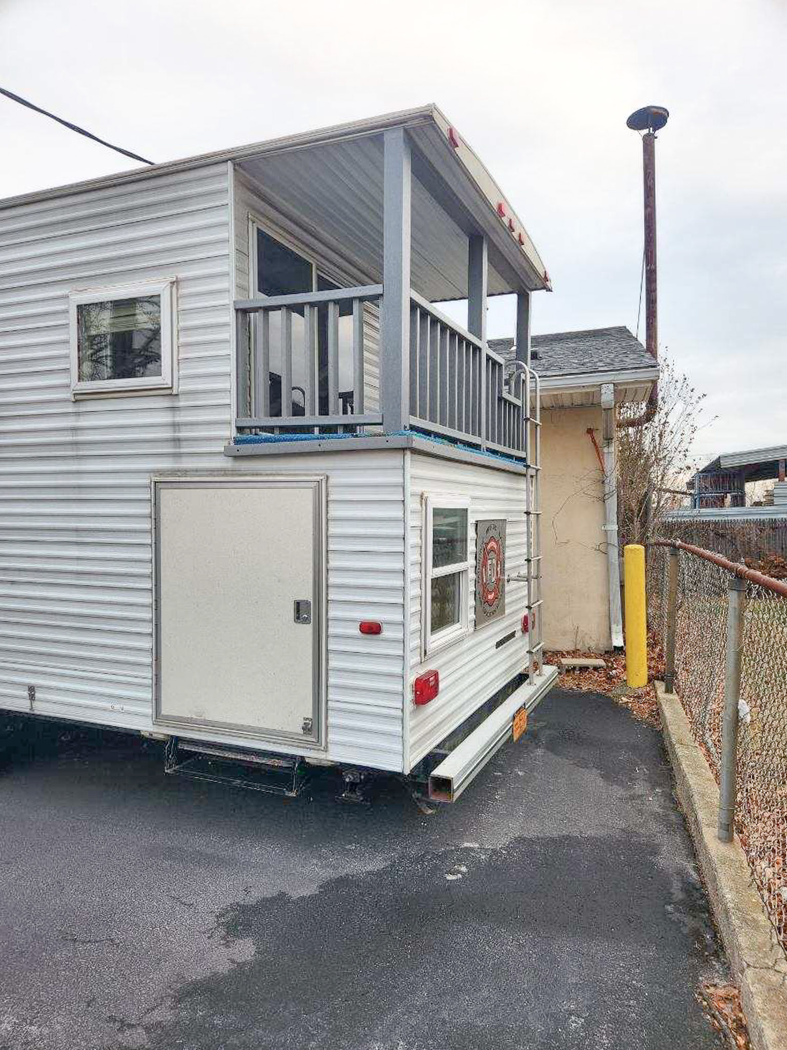 An exterior picture of Medford FD's old SCOTTY Fire House.