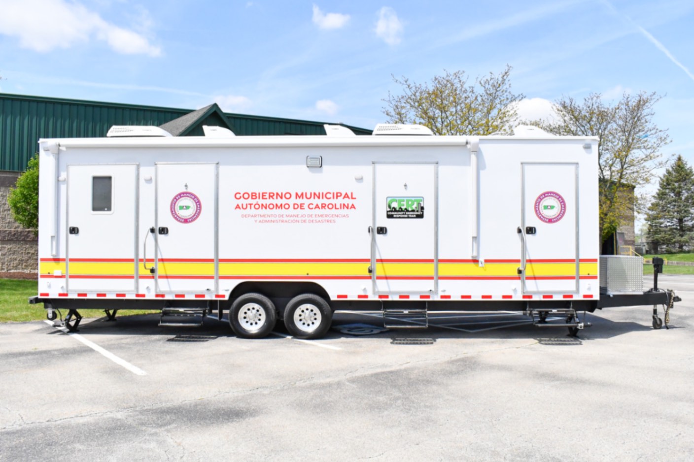 A side view of the 35-Classroom made for Carolina, PR.