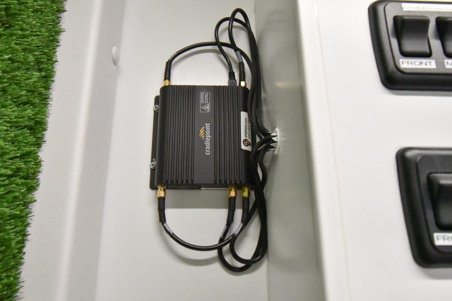 The newly-added Cradlepoint WiFi router inside the Chill Mobile.